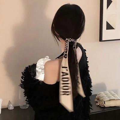 午夜下的刺花